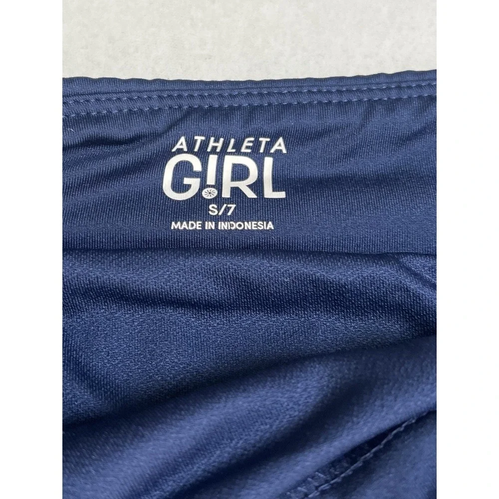 Athleta Girl Run the World Shorts size S/7 Blue tie dye